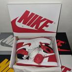 Air Jordan - Air Jordan 1 Retro High OG - Sneakers - Taille, Nieuw