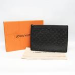 Louis Vuitton - Pochette, Handtassen en Accessoires, Tassen | Damestassen, Nieuw