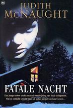 FATALE NACHT 9789044313093 Judith McNaught, Boeken, Verzenden, Gelezen, Judith McNaught