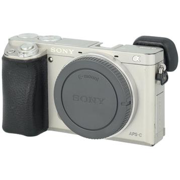 Sony A6000 zilver body occasion beschikbaar voor biedingen