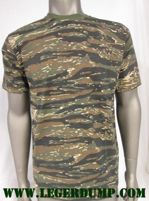 T-shirt  Tiger stripe (T-shirts, Kleding), Vêtements | Hommes, T-shirts, Envoi