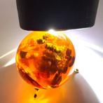 Bal met bij en Baltische amberstenen - Barnsteen - Succinite