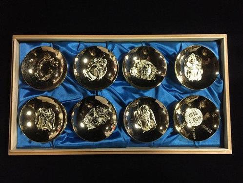 Statue, Set of 8 / 24KGP / Japanese Vintage Metal Sake Cup /, Antiek en Kunst, Antiek | Speelgoed