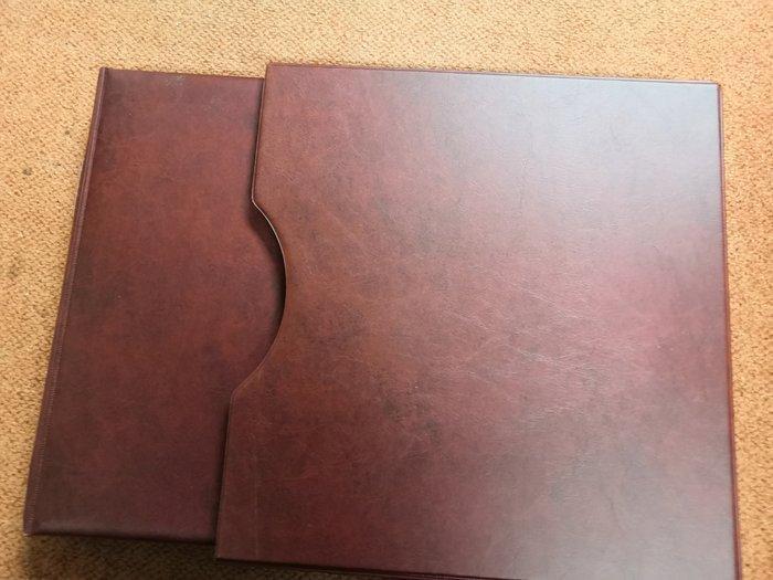accessoires - 2 Lindner-T-Ringbinder met 40 lege en 40, Postzegels en Munten, Postzegels | Europa | Duitsland
