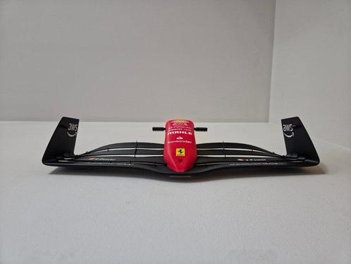 Ferrari - F1-75 - Charles Leclerc e Carlos Sainz - Schaal, Verzamelen, Automerken, Motoren en Formule 1