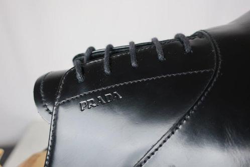 Prada - Signature Oxford Shoe - Chaussures à lacets - Taille, Kleding | Heren, Schoenen