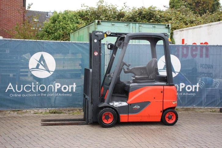 Veiling: Heftruck Linde E20PH-02 Elektrisch 2000kg 7m 2015, Zakelijke goederen, Machines en Bouw | Heftrucks en Intern transport
