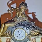 Klok en garnituur set (3) - Art Deco Marmer, Zinklegering -