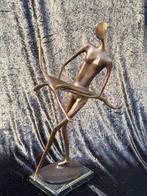 Sculpture, Modern paar - 50 cm - Bronze patiné, Antiek en Kunst