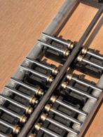 Merkloos N - Model treinbevestiging (1) - Roller locomotief