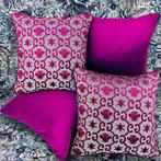 Gucci - Nouvel ensemble de quatre - Coussin, Antiek en Kunst, Antiek | Tapijten, Tafelkleden en Textiel