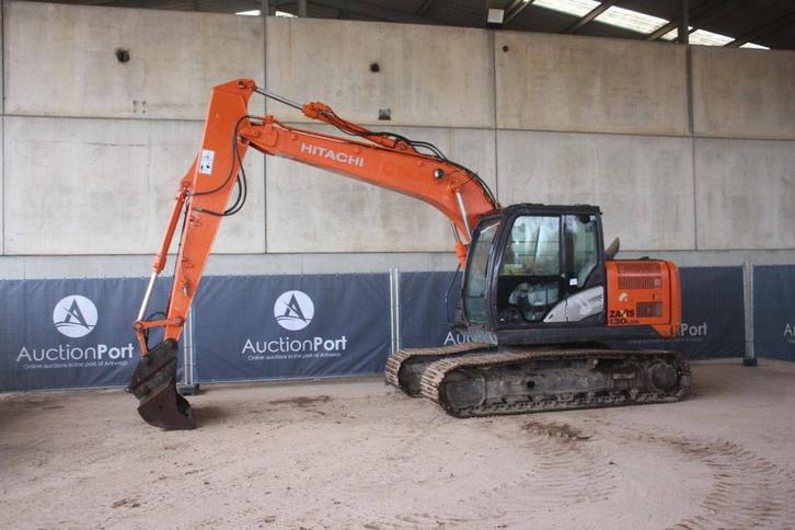 Veiling: Rupsgraafmachine Hitachi ZX130LCN-5B Diesel 23.4kW, Articles professionnels, Machines & Construction | Grues & Excavatrices