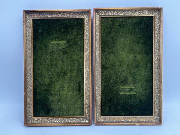 Lijst (2) - Hout - Het koppel Marcos, Antiek en Kunst, Antiek | Overige Antiek