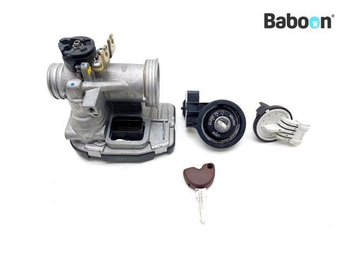 Contactslot Set met Immobiliser Piaggio | Vespa GTS 300 IE, Motoren, Onderdelen | Overige, Gebruikt, Verzenden