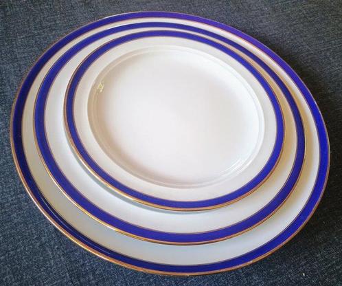 Winterling - Bavaria - Service de table pour 12 (40) - Or 24, Antiek en Kunst, Antiek | Meubels | Tafels