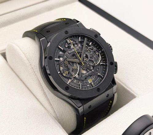 Hublot - Classic Fusion Aerofusion Chronograph Pelé Limited, Handtassen en Accessoires, Horloges | Heren