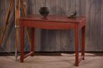 Tableau vintage | Ancienne table à manger marron | Table de