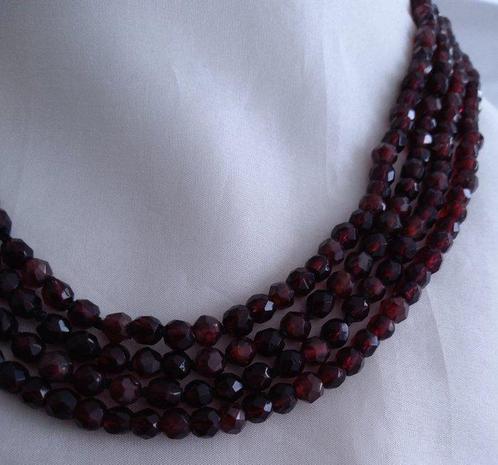 Collier - 14 carats Or jaune - Grenat facetté, Handtassen en Accessoires, Kettingen