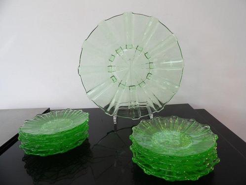 Libochovice - Service à pâtisserie/gâteau (13) - Verre, Antiek en Kunst, Antiek | Meubels | Tafels