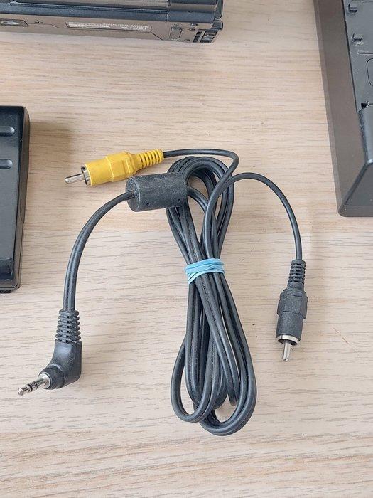 Sony CCD-TRV14E Boxcamera, Verzamelen, Foto-apparatuur en Filmapparatuur