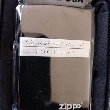 Zippo - Zwei klassisch elegante Zippos im Vintage and