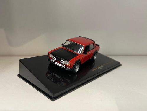 IXO 1:43 - Modelauto - Vaz lada 2105 VFTS, Hobby en Vrije tijd, Modelauto's | 1:5 tot 1:12