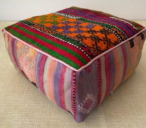 Kelim Poef - Kelim - 48 cm - 48 cm, Antiek en Kunst, Kunst | Designobjecten