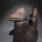 Lambayeque, Pérou Terre cuite Animal huaco. 20 cm H. 750 -