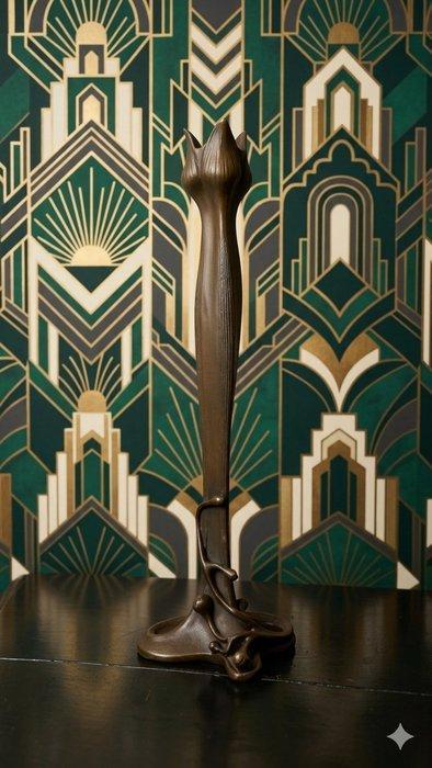 JB Deposee Paris - Milo - Kandelaar - Gepatineerd brons -, Antiquités & Art, Curiosités & Brocante