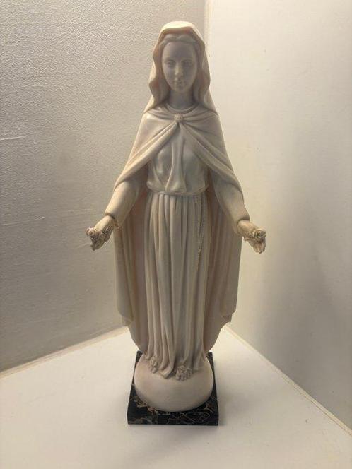 A. Santini - Maria beeldje - 43 cm - Hars - 1970-1980, Antiek en Kunst, Antiek | Boeken en Manuscripten