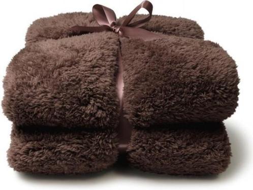 Veiling - Unique Living | Teddy plaid 150x200cm taupe, Huis en Inrichting, Woonaccessoires | Plaids en Woondekens