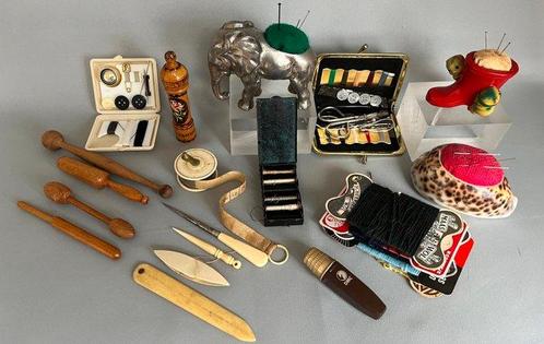 Themacollectie - Themacollectie handwerk- en naaigerei - DMC, Antiek en Kunst, Curiosa en Brocante