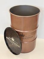 Rob VanMore - Dripping Champagne Moët & Chandon