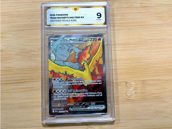 Veiling - Moltres Pokemon 208 Full Art Grade 9 Engels, Hobby en Vrije tijd, Verzamelkaartspellen | Pokémon