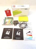 Nintendo - DS lite - lime - Videogameconsole + games - In, Games en Spelcomputers, Nieuw