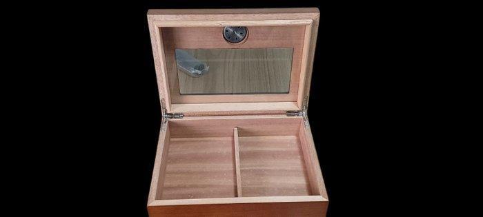 Zonder minimumprijs - Sigarendoos - Cedar - Professionele, Verzamelen, Rookartikelen, Aanstekers en Luciferdoosjes