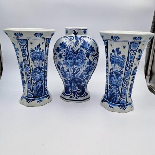 De Porceleyne Fles, Delft - W van Wijk & E Bronmeijer - Vaas, Antiek en Kunst, Antiek | Glaswerk en Kristal