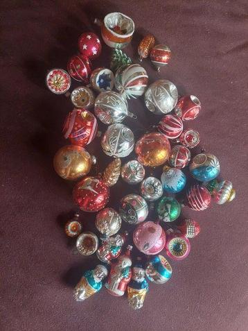 Kerstballen (40) - Ballen en figuren 6-8 cm - Glas beschikbaar voor biedingen