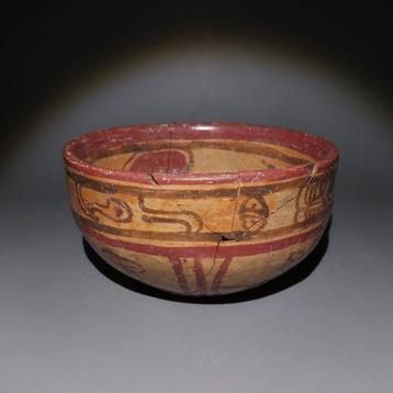 Maya Terracotta Kom. 650 - 900 n.Chr. 15 cm diameter. Spaans
