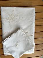 Tafelkleed (13) - 2.66 cm - 1.68 cm - De Franse elegantie