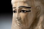 Égypte ancienne, période tardive Masque funéraire en bois,