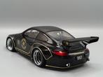 MCG (ModelCarGroup) 1:18 - Modelauto - Porsche Old & New 997, Nieuw