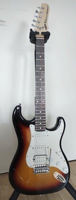 Silhouet - Stratocaster - - Elektrische gitaar - 2025, Muziek en Instrumenten, Snaarinstrumenten | Gitaren | Akoestisch