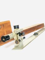 Niveau optique - Règle à éclimètre - Topografisch theodoliet