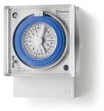 Finder 72Mm Wekelijkse Timer Schakelaar 16A 230Vac -, Doe-het-zelf en Bouw, Verzenden, Nieuw