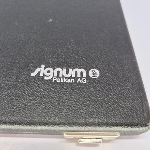 Pelikan - Signum Pen display / transport case - Factory, Verzamelen, Pennenverzamelingen