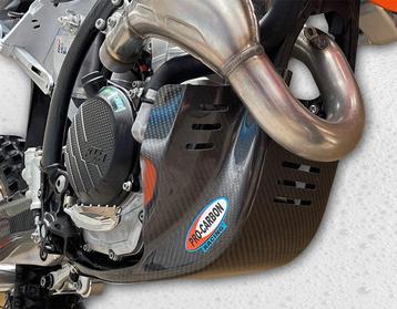 Pro Carbon blokbeschermer KTM SX-F 450 2023- & EXC-F 450/500 beschikbaar voor biedingen