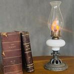 Petroleumlamp - Glas, Antieke olielamp uit het einde van de