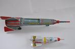 Masuya, Japan - 1 x Masuya Moon Rocket en 1 x Masuya Niki