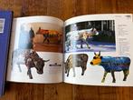 Figurine - Cow Parade, Cowparade. Twee boeken. New York en